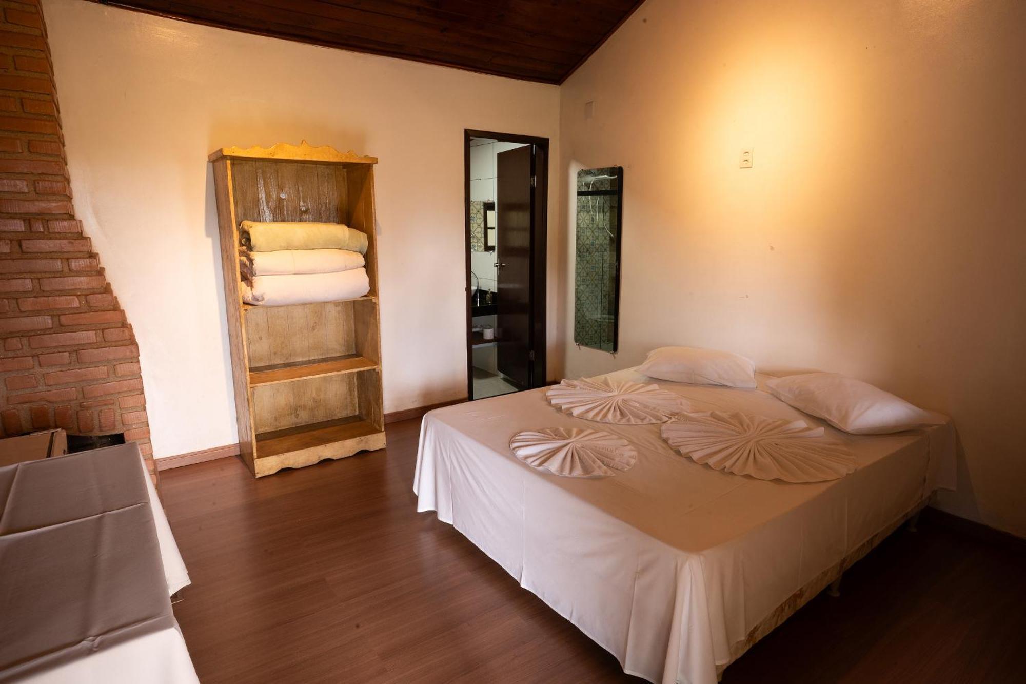 Conceição da Ibitipoca Hotel Alpha Ville Chales מראה חיצוני תמונה