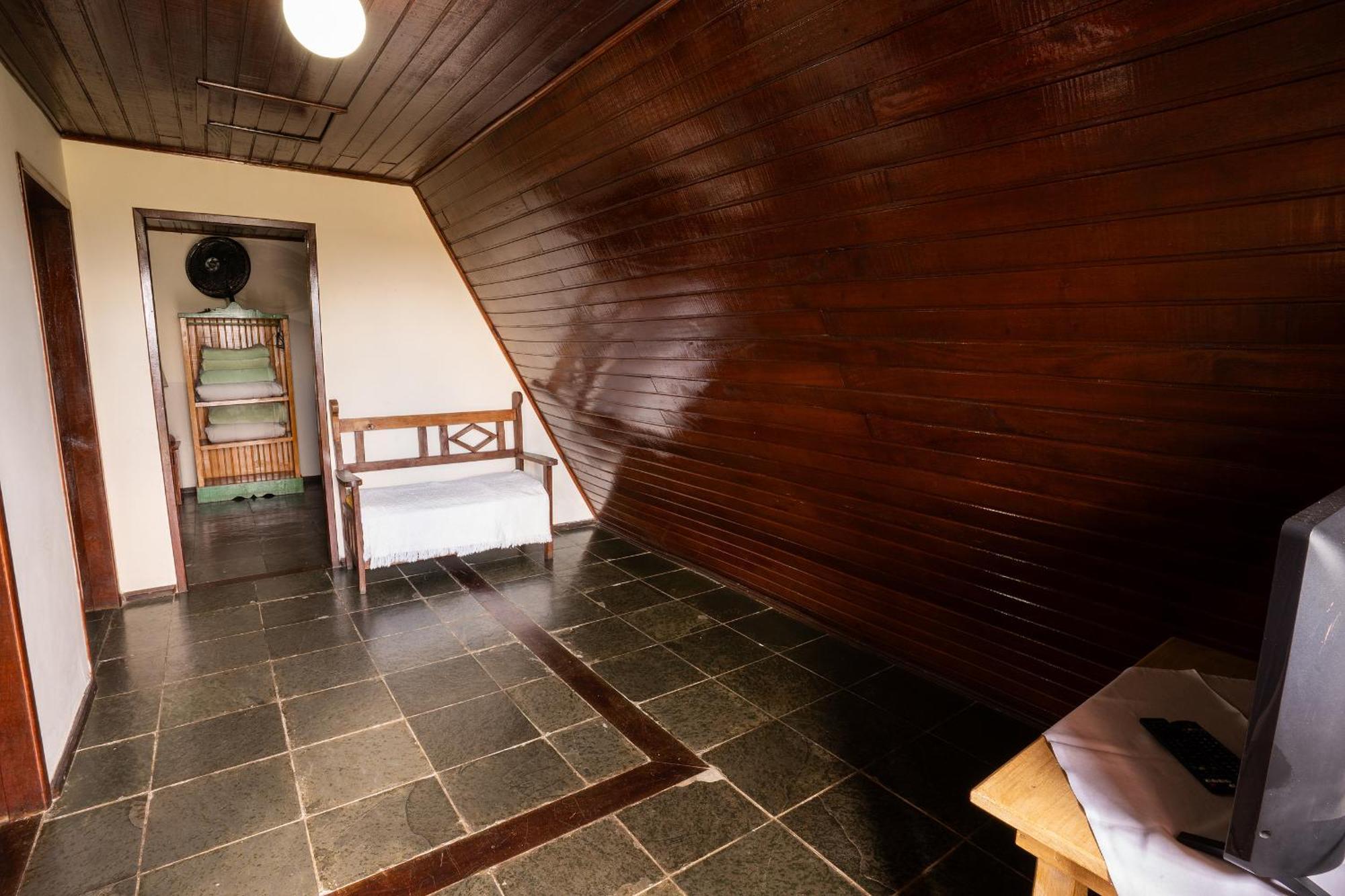 Conceição da Ibitipoca Hotel Alpha Ville Chales מראה חיצוני תמונה